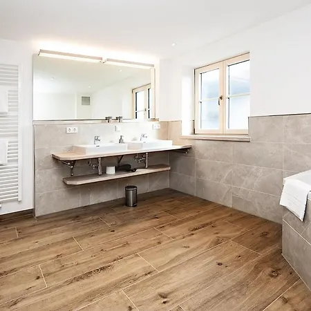 Ferienwohnung Hoefle Garmisch-Partenkirchen Exterior foto